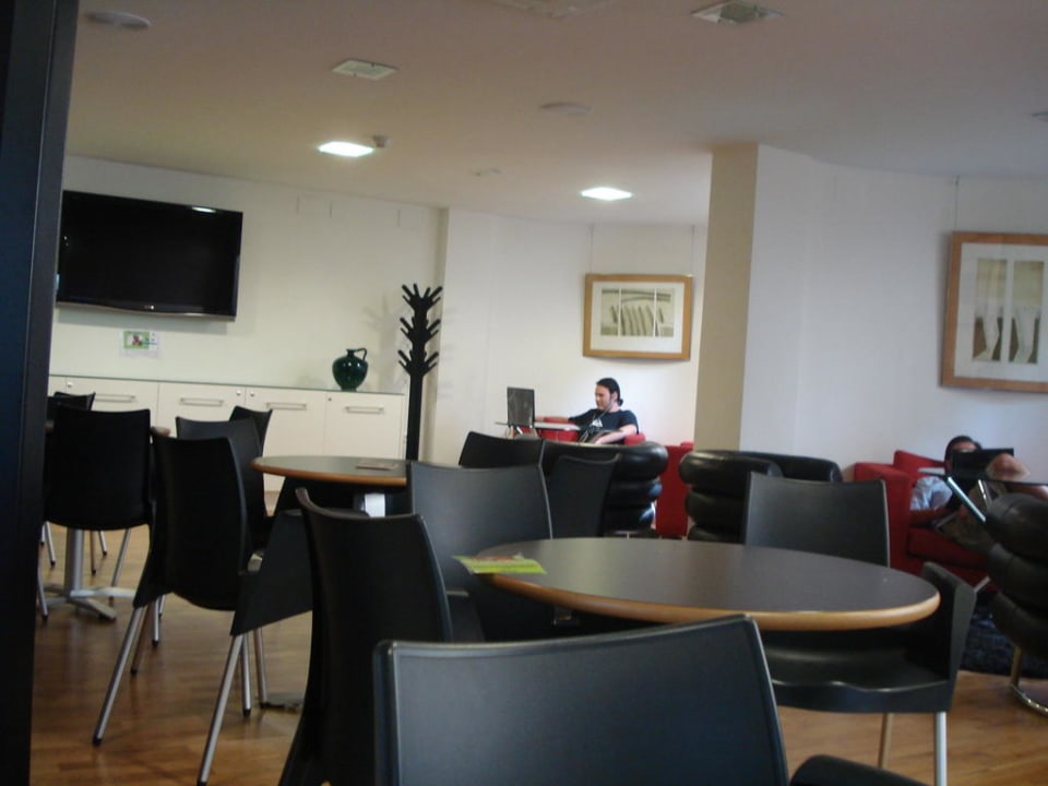 Aufenthaltsraum Malaca Instituto Club Hispanico