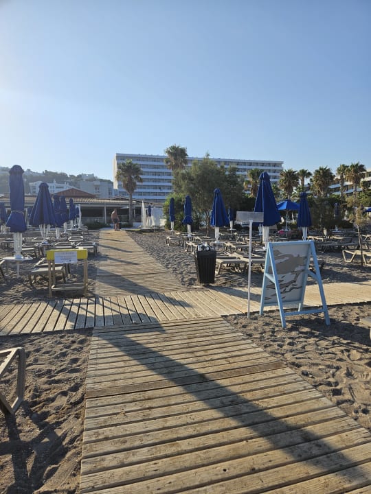 Strand Esperides Beach Resort