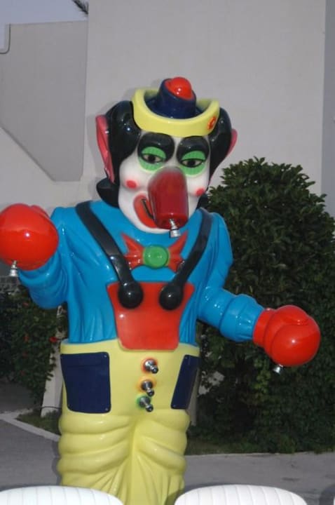 Lustige Dusche Ruspina Beach Resort