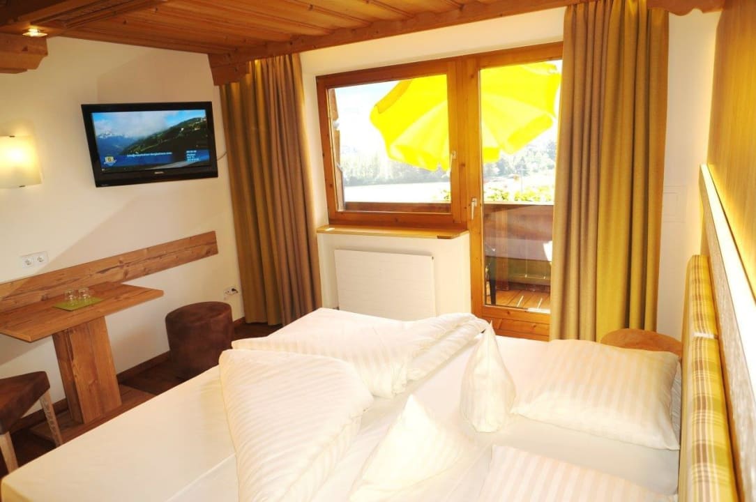 Neu renoviertes Zimmer2 Hotel Kirchbichlhof