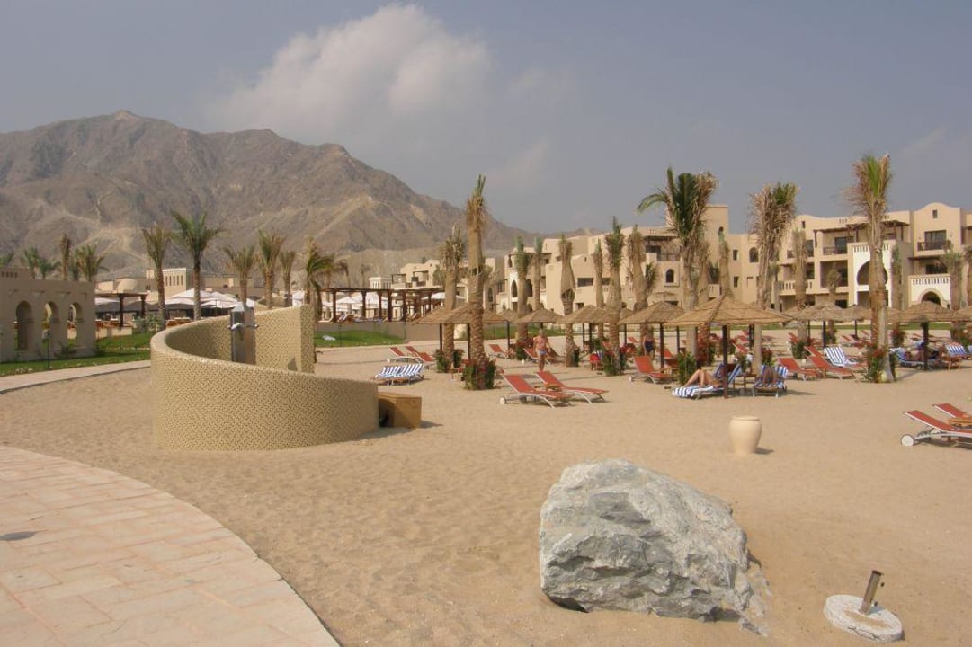 Strand Miramar Al Aqah Beach Resort