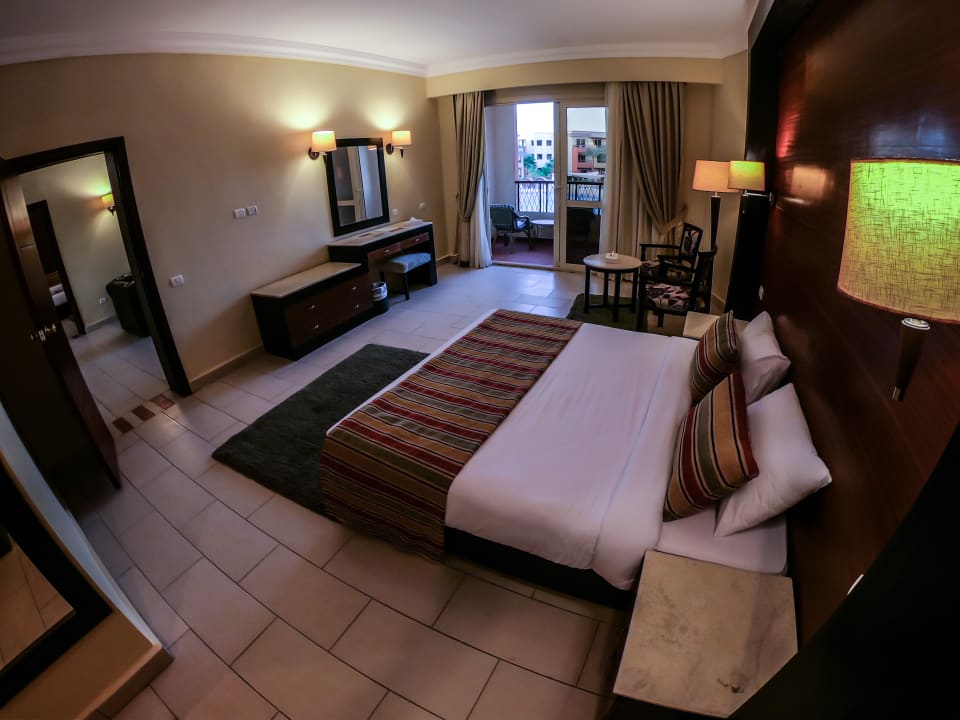 Zimmer Regency Plaza Aqua Park & Spa