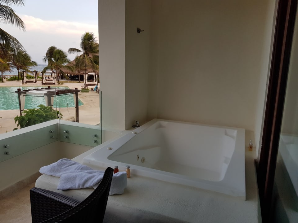 Zimmer Akumal Bay Beach & Wellness Resort