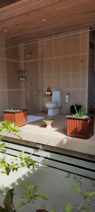 Zimmer Kuredu Island Resort & Spa