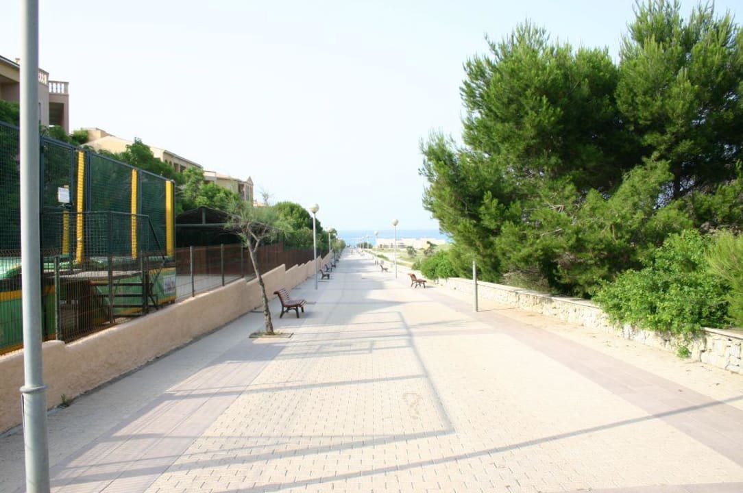 Weg zum Strand VIVA Cala Mesquida Suites & Spa 16+