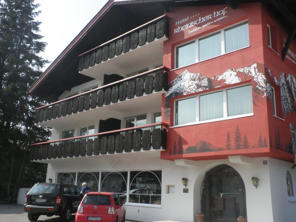 Straßenseite Hotel Rheinischer Hof