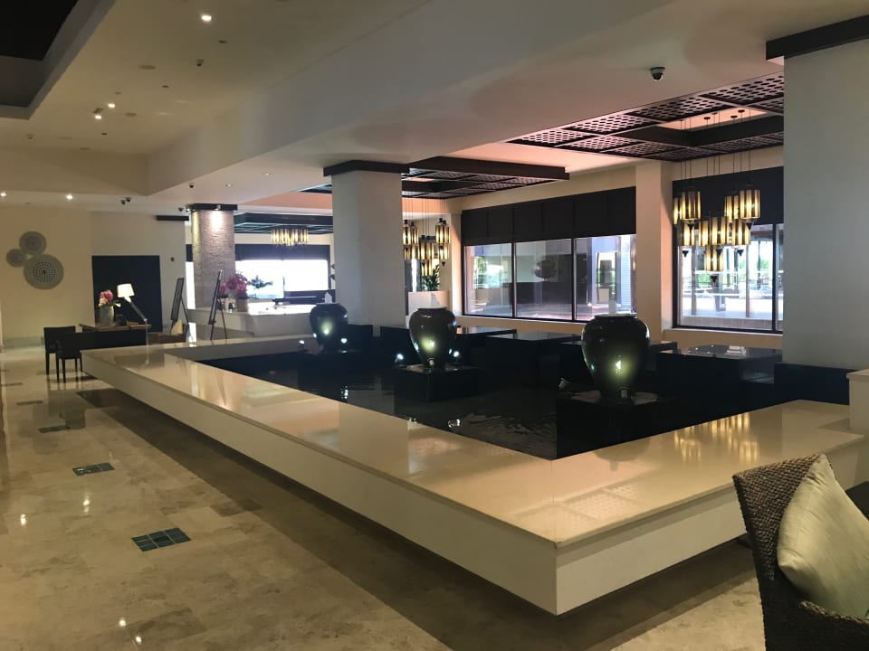 Lobby Anantara The Palm Dubai Resort