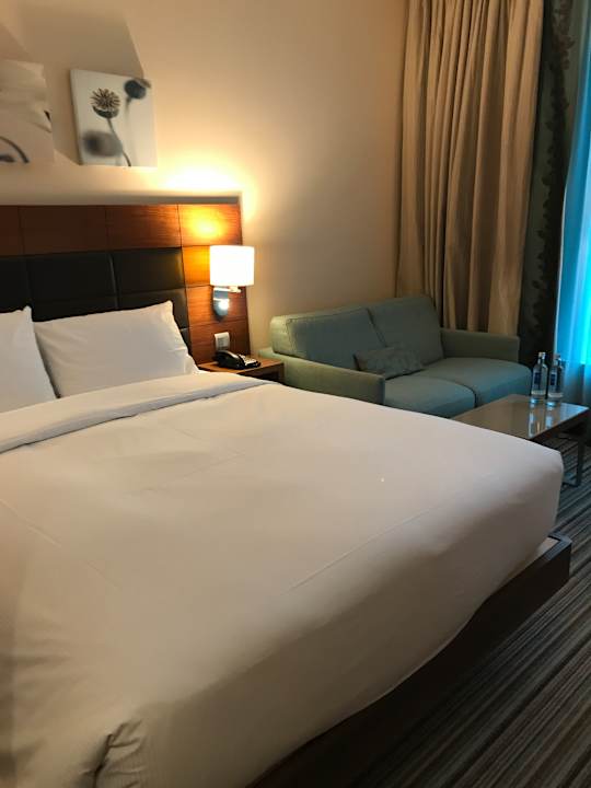 Zimmer Hilton Garden Inn Frankfurt Airport