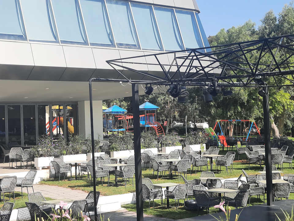 Gartenanlage Hotel Calypso Beach