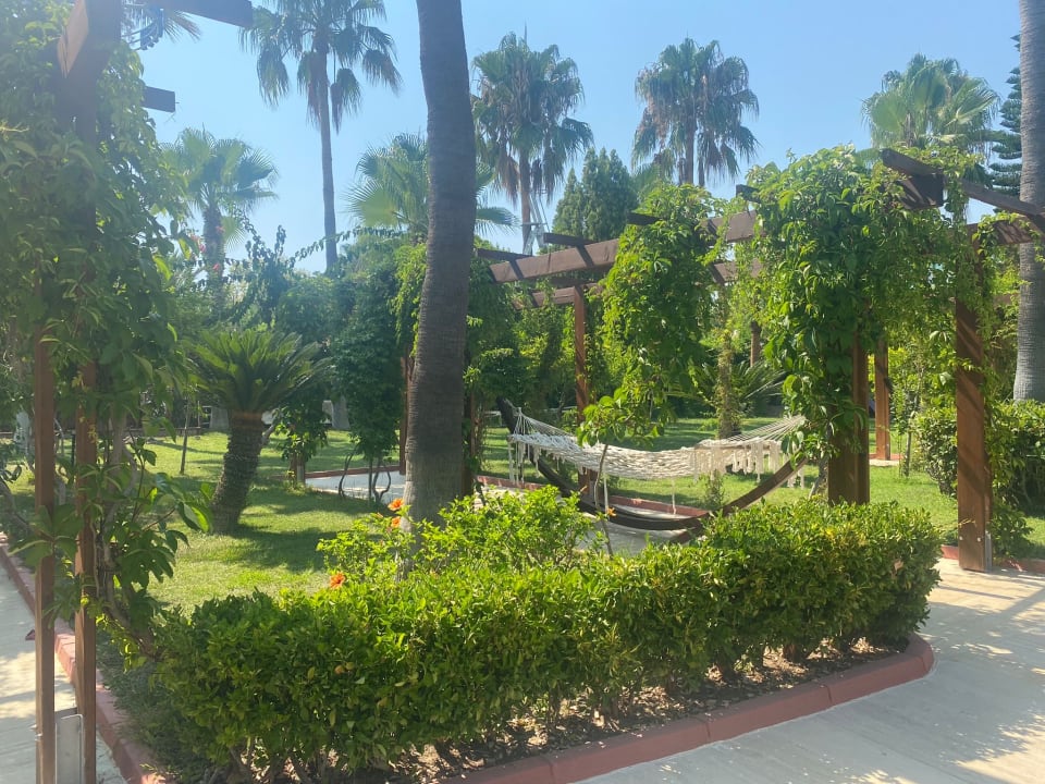 Gartenanlage Saphir Resort & Spa
