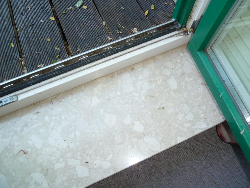 Ausgang zum Balkon Pension & Restaurant Waldner