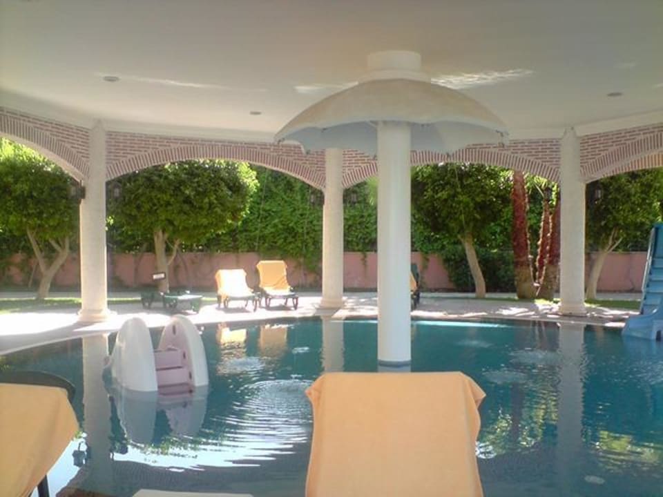 Kinderpool Papillon Zeugma Relaxury