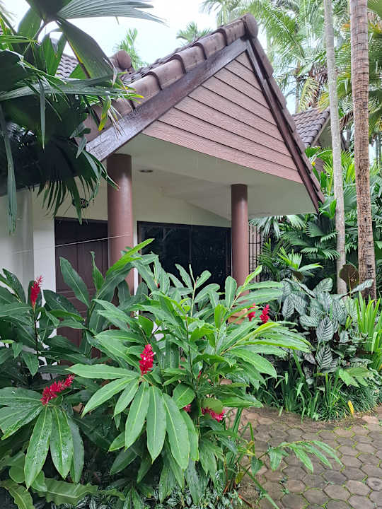 Zimmer Laluna Hotel & Resort