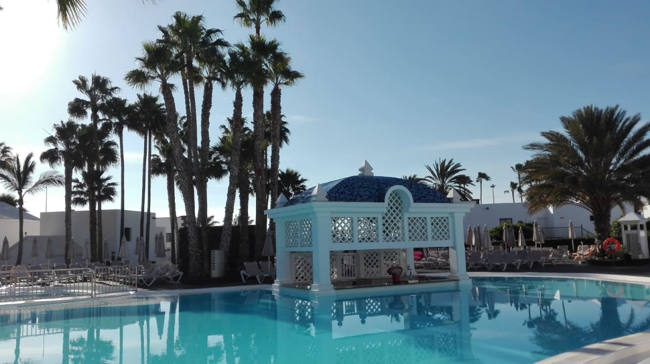Pool Hotel Riu Paraiso Lanzarote