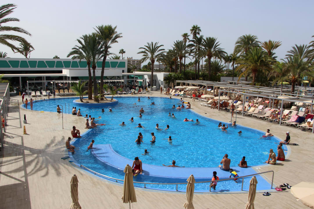 Pool Hotel Riu Papayas