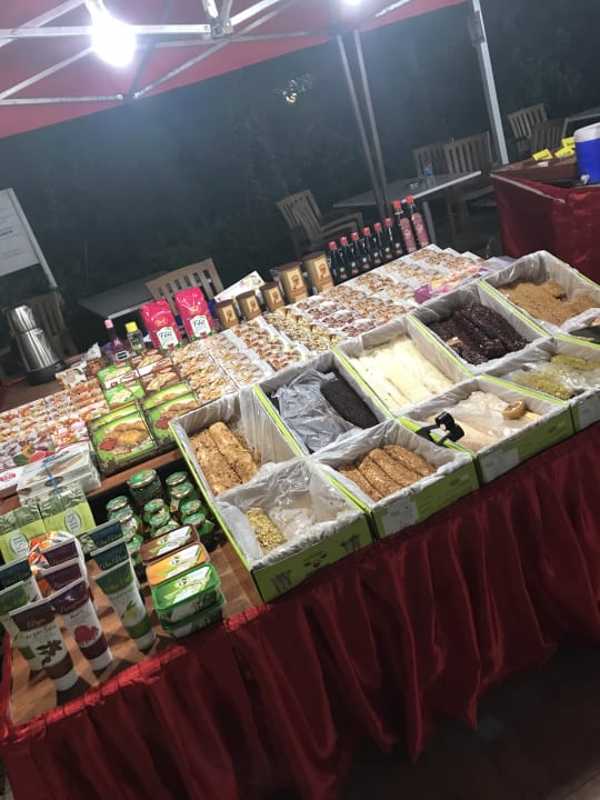 Gastro Saturn Palace Resort Hotel