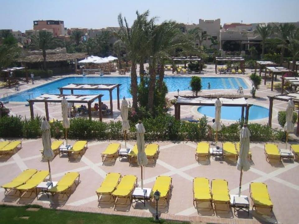 Blick auf den Pool Hotel JAZ Makadi Star & Spa