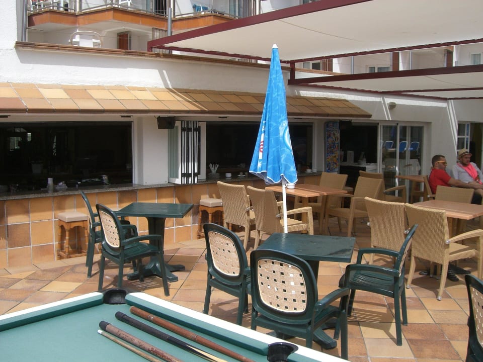 Außenansicht Bar Hotel Clumba