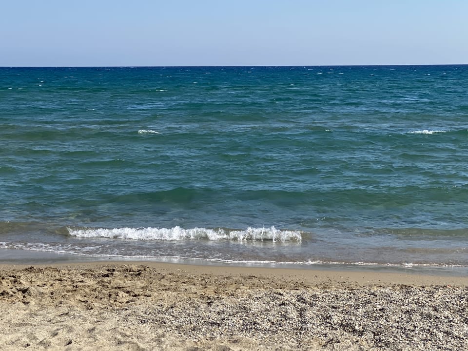 Strand Pilot Beach Resort