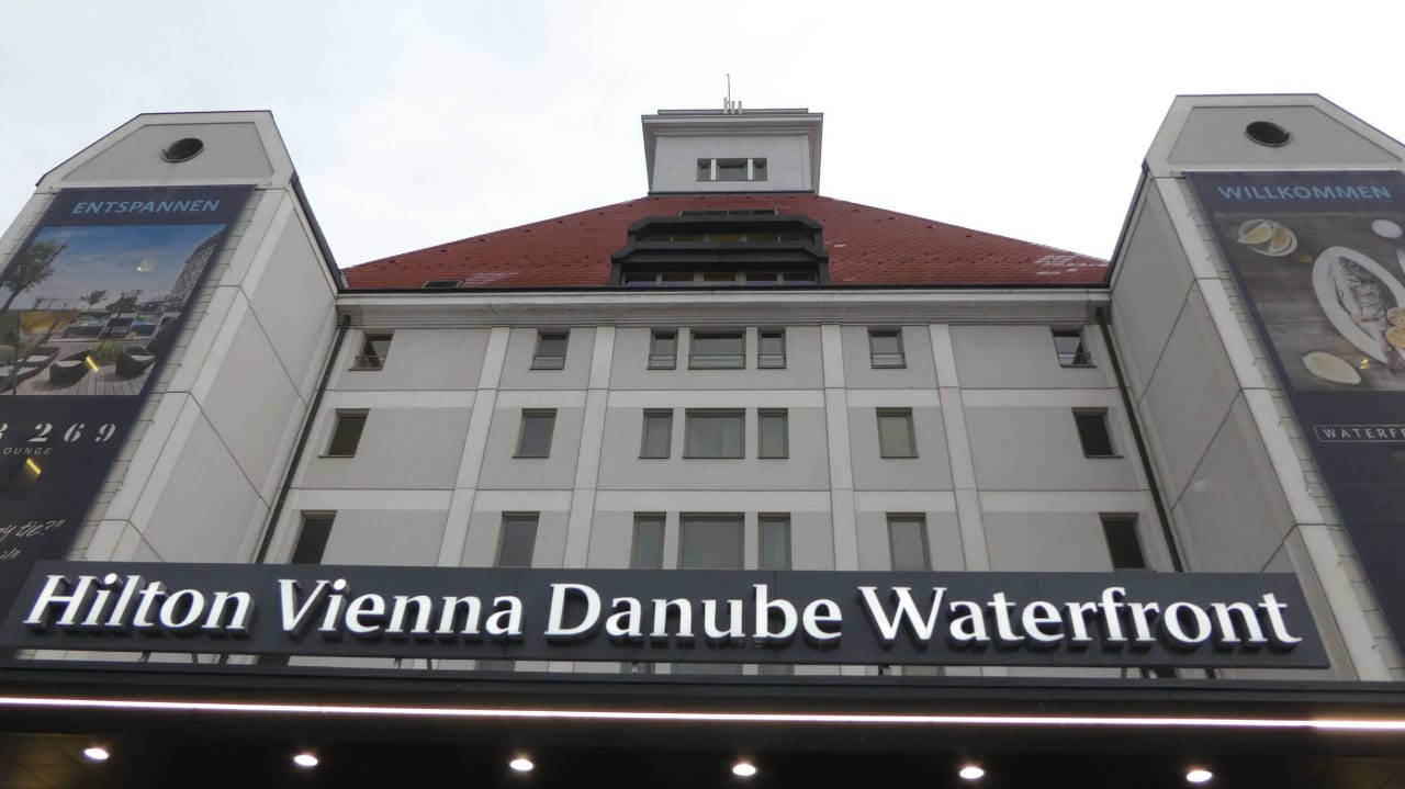 Frontview Hilton Vienna Waterfront