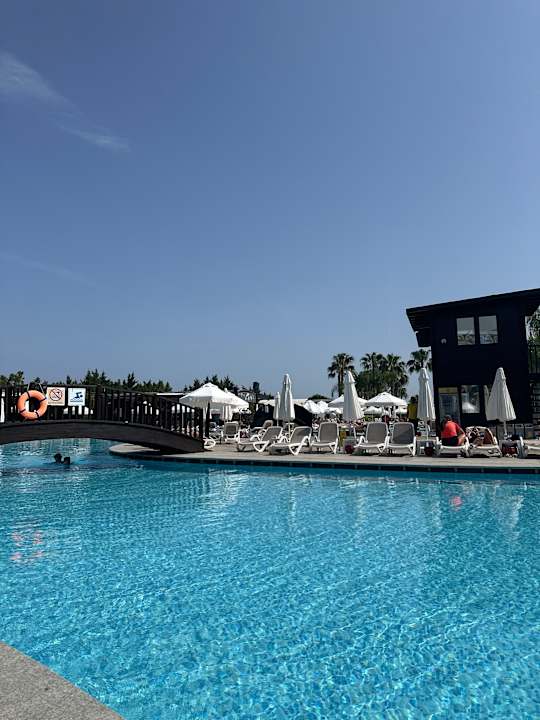 Pool Adalya Elite Lara