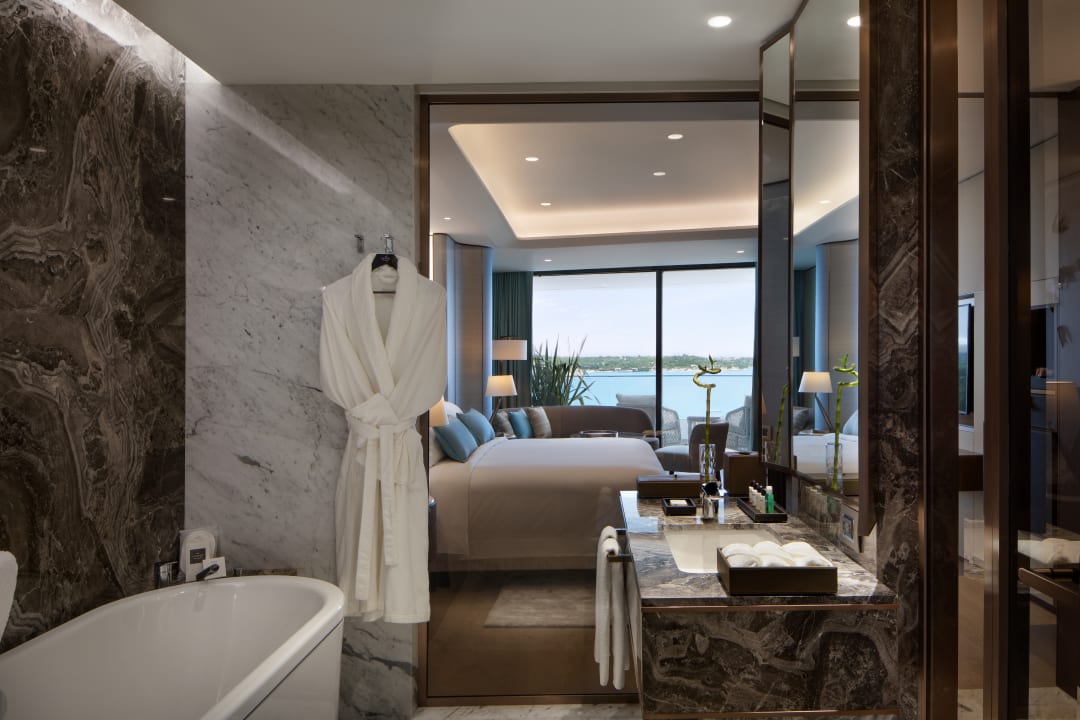 Zimmer Reges A Luxury Collection Resort and SPA