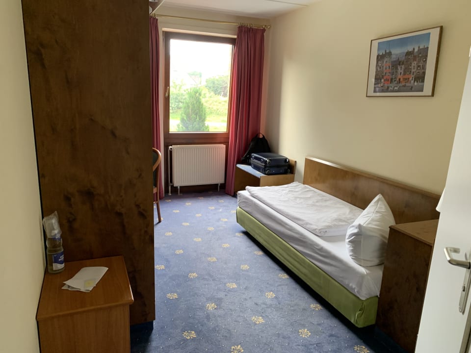 Zimmer Entrée Hotel Glinde