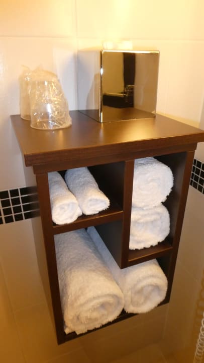 Zimmer Hampton by Hilton Berlin City West