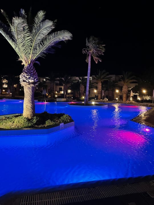 Pool Porto Bello Beach