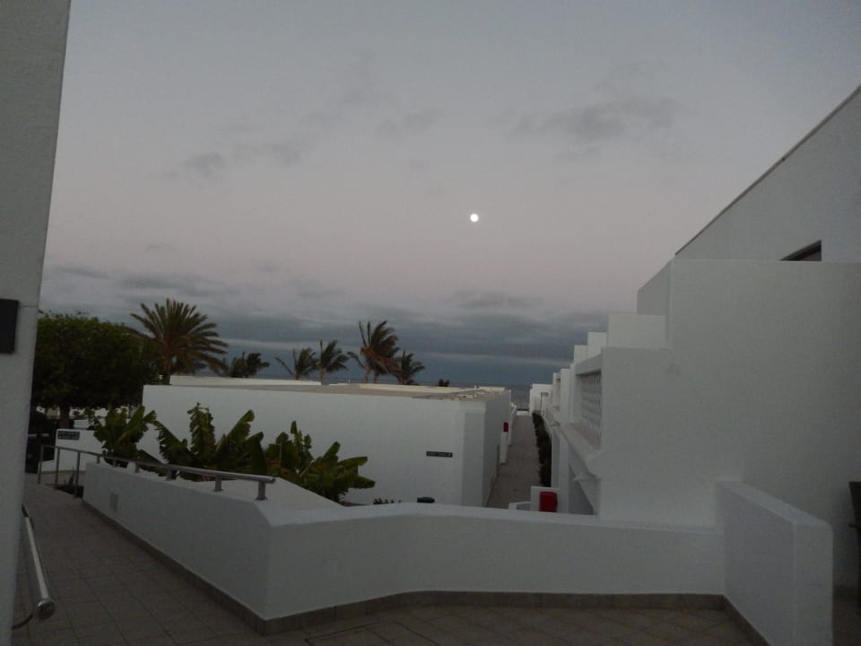 Blick von der Terrasse Hotel Las Costas