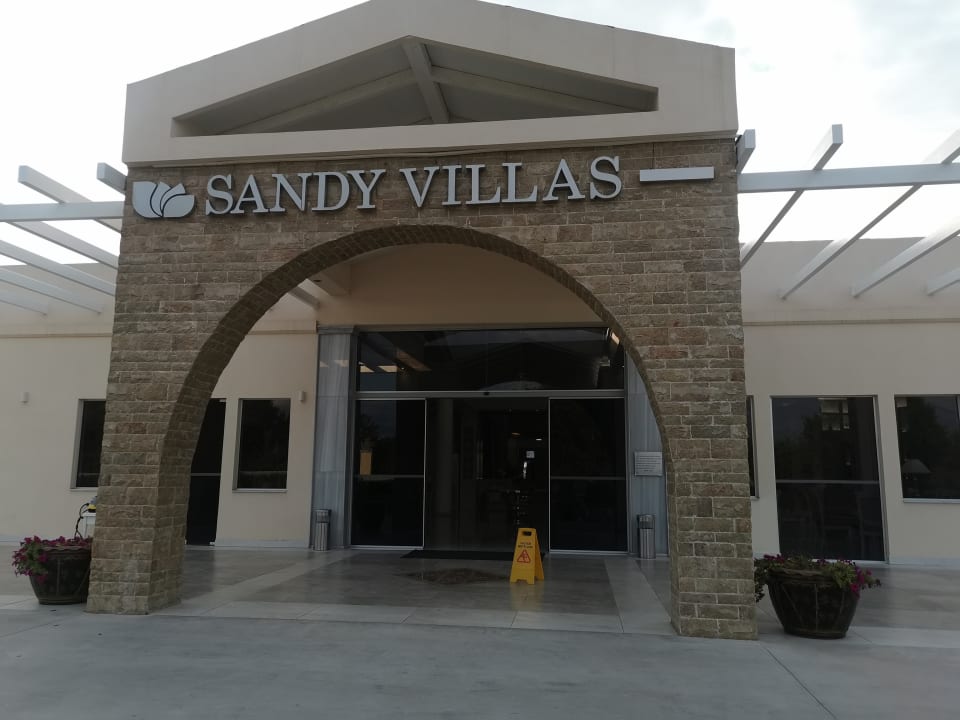 Lobby Sandy Villas Resort