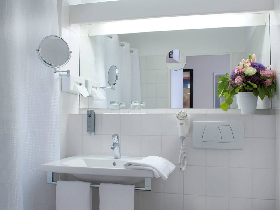 Bad, Suite Victor's Residenz-Hotel München