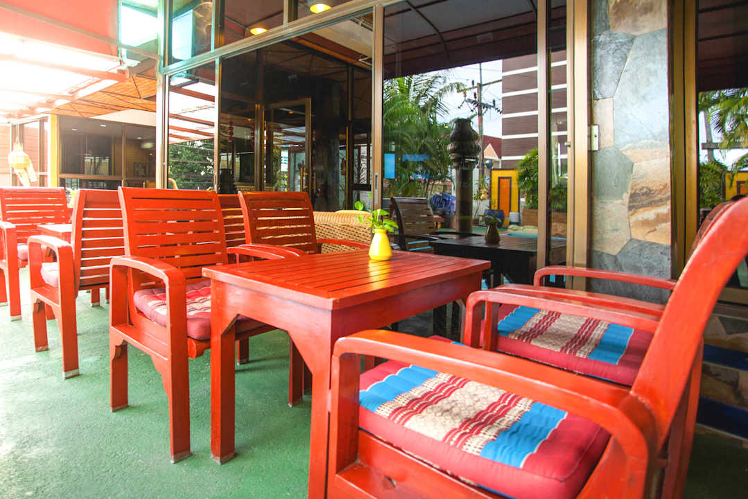 Gastro Kelly's Residency