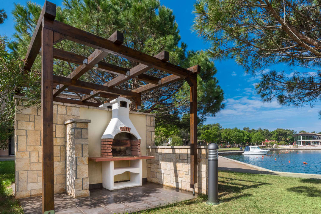 Gartenanlage Apartments Amfora Plava Laguna
