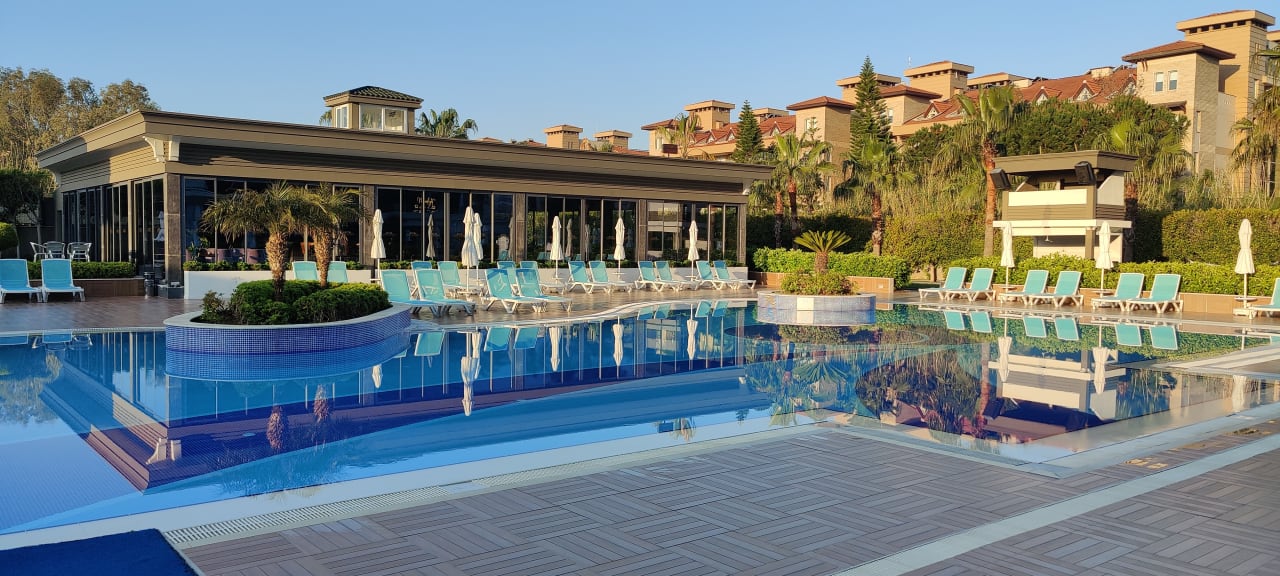 Pool Luna Blanca Resort & Spa