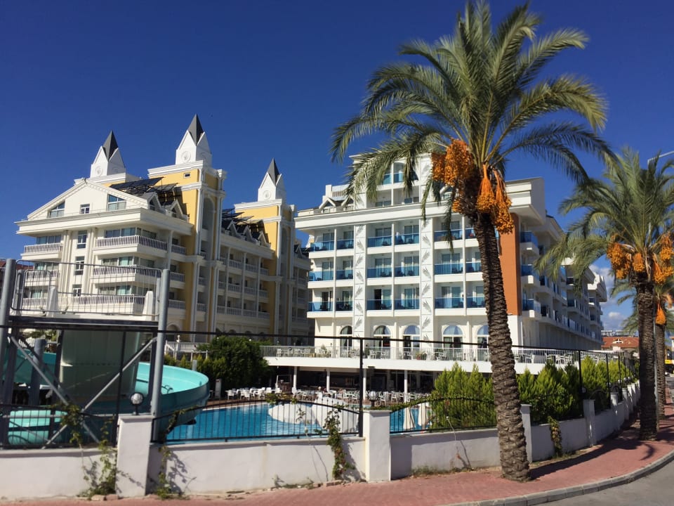 Außenansicht Palm World Side Resort & Spa