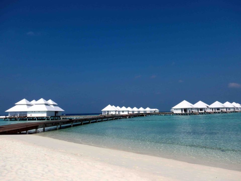 Die Water Villas und das Overwater Restaurant ananea Diamonds Athuruga