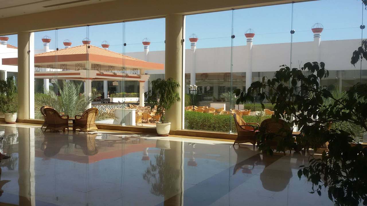 Bar im Innenhof Siva Sharm