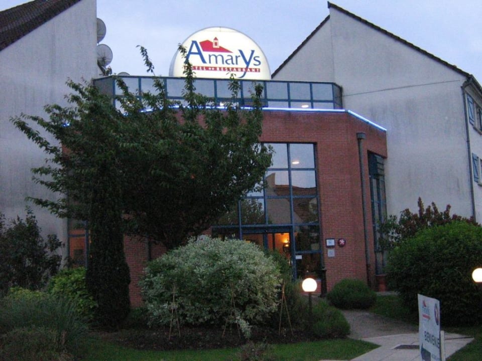 Der Eingang vom Holtel Best Western Hotel The Wish