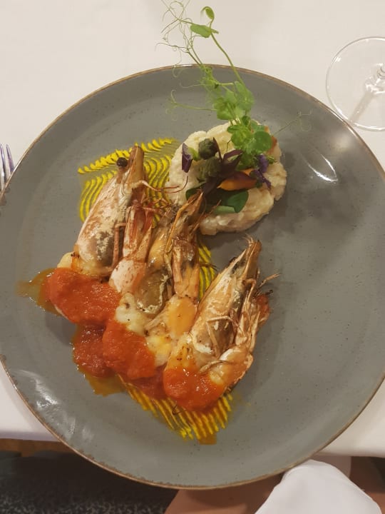 Gastro Xanadu Resort Hotel