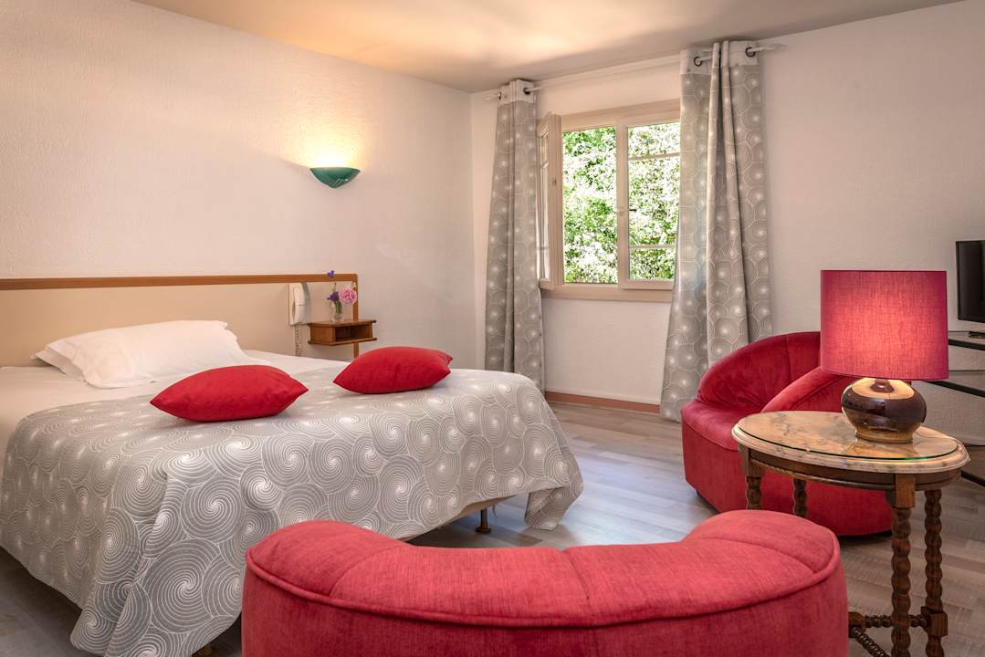Zimmer Hotel Logis le Mont Aigoual
