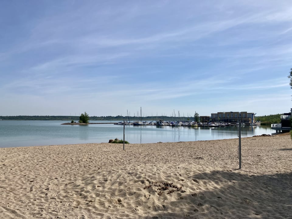 Strand LAGOVIDA Ferienresort am Störmthaler See