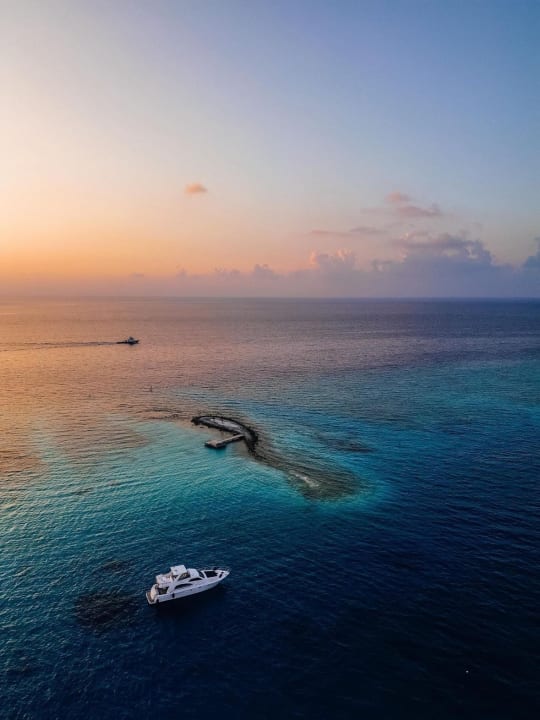 Strand Gili Lankanfushi Resort