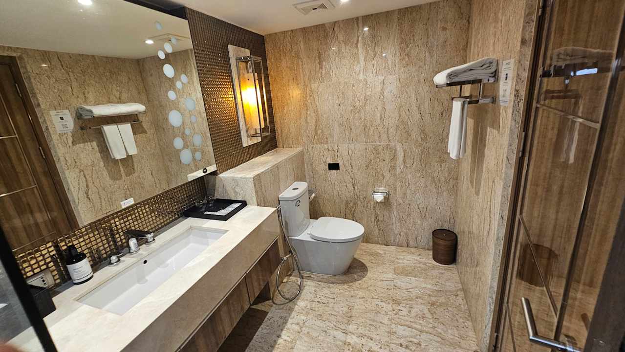 Zimmer The Sanctuary Resort Pattaya, BW Signature Collection