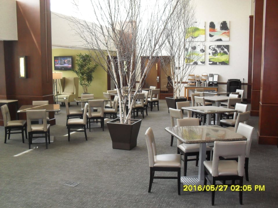 Hier kann man frühstücken Hotel Doubletree Club Bayside