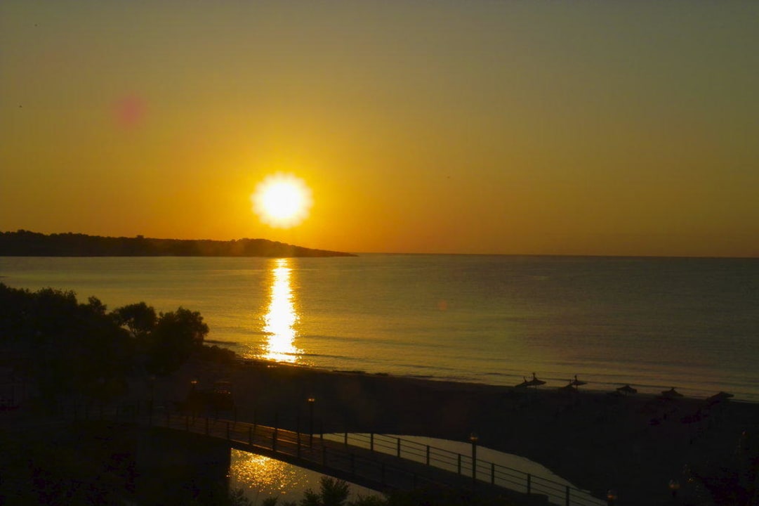 Sonnenaufgang vom Zimmer mit Meerblick aus (2) Hotel Playa Moreia