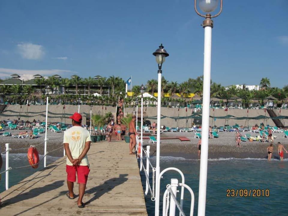 Пляж Botanik Hotel & Resort