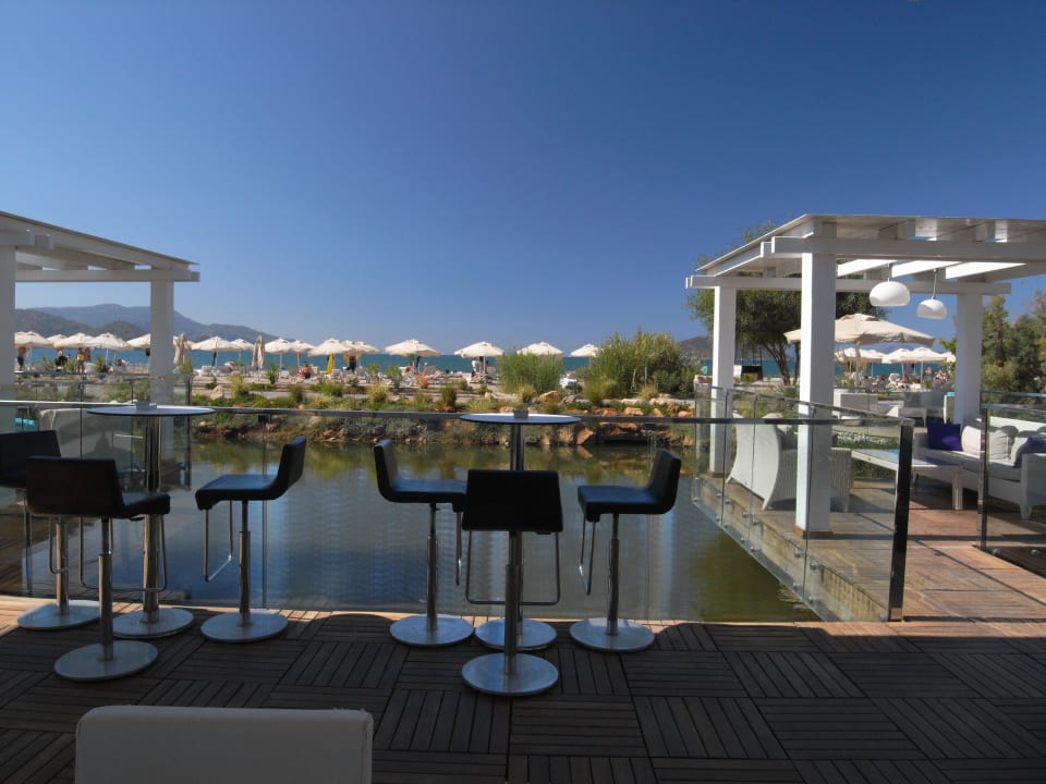 Ausblick von der Bar zum Strand Jiva Beach Resort