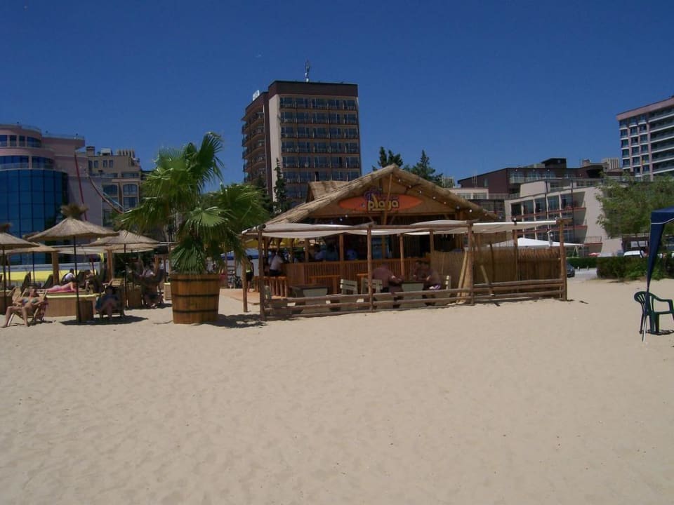 Unfreundlichte Strandpoolbaar Playa Beach MPM Hotel Astoria