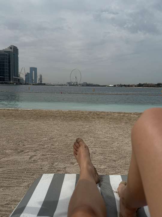 Strand voco Dubai The Palm by IHG